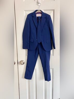 Opposuits Boy’s Navy Blue Suit Jacket & Pant & Clip-on Tie set Sz 6Y